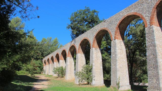 Aqueduc La Penne Sur Huveaune Oti Aubagne