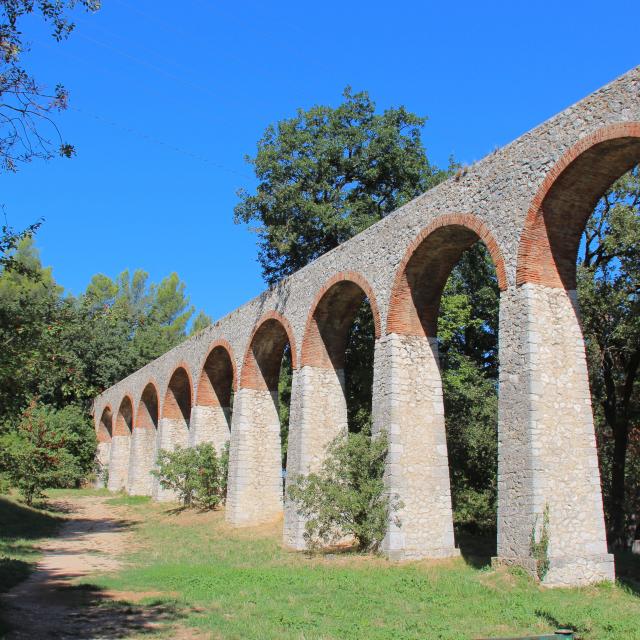 Aqueduc La Penne Sur Huveaune Oti Aubagne