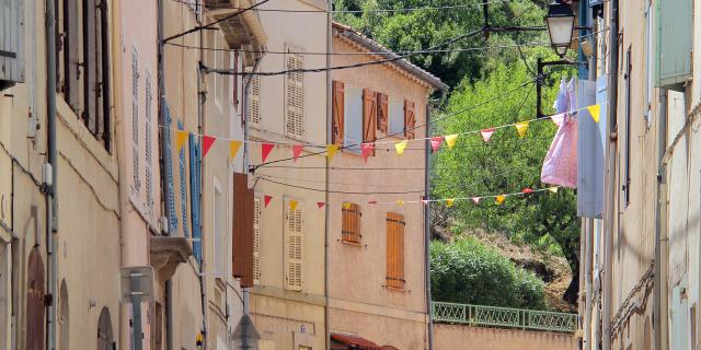 Rue Roquevaire Oti Aubagne