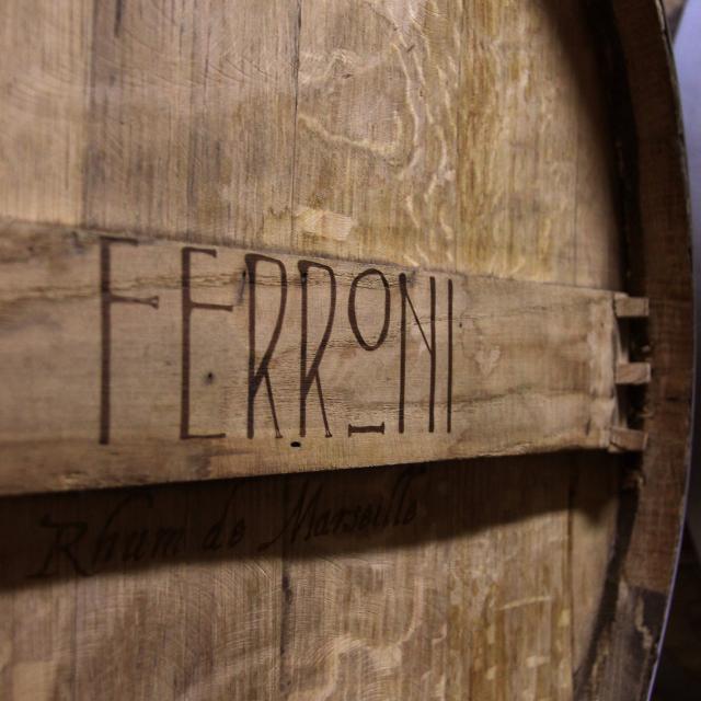 Tonneau Maison Ferroni Oti Aubagne