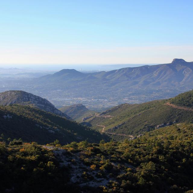 Aubagne Garlaban Ruissatel Etoile Panorama Espigoulier Oti Aubagne