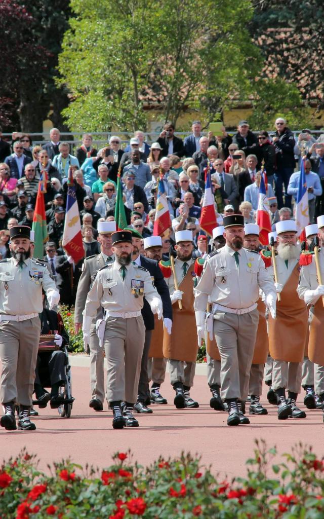 defile-pionniers-legion-etrangere-camerone-oti-aubagne-scaled.jpg