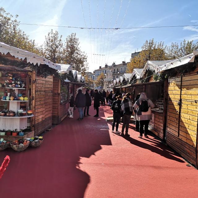 Poterie Massucco-atelier3D - allée du marché au santon et à la céramique d'hiver - OTI Aubagne