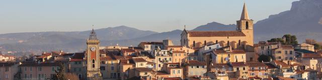 Panorama Ville Eglise Tour De L'horloge Aubagne Oti Aubagne