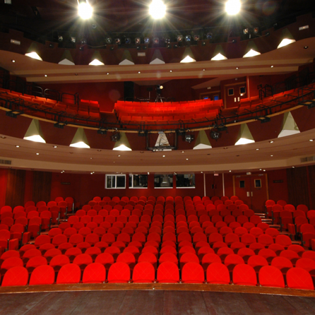 Salle Theatre Comoedia Aubagne