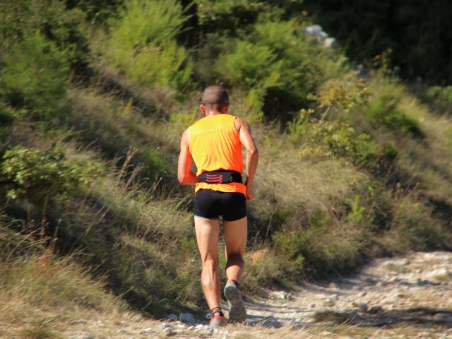 Trail Course A Pied Coureur Collines Garrigue Aubagne Oti Aubagne