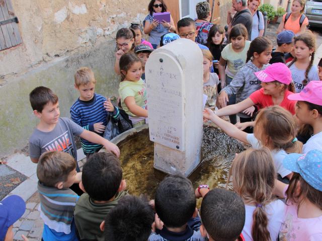 Visite Scolaires Enfants Fontaine Manon Des Sources Pagnol La Treille Oti Aubagne