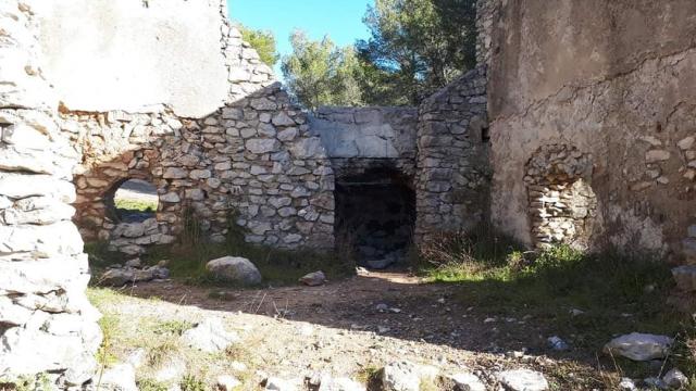 interieur-ferme-dangele-garlaban-oti-aubagne.jpg