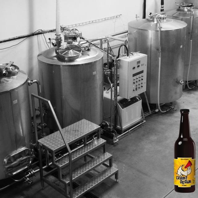 les-deux-font-la-biere-cuves-producteur-pays-daubagne.jpg