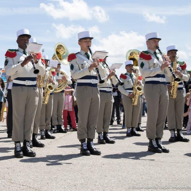 musique-legion-etrangere-oti-aubagne.jpg