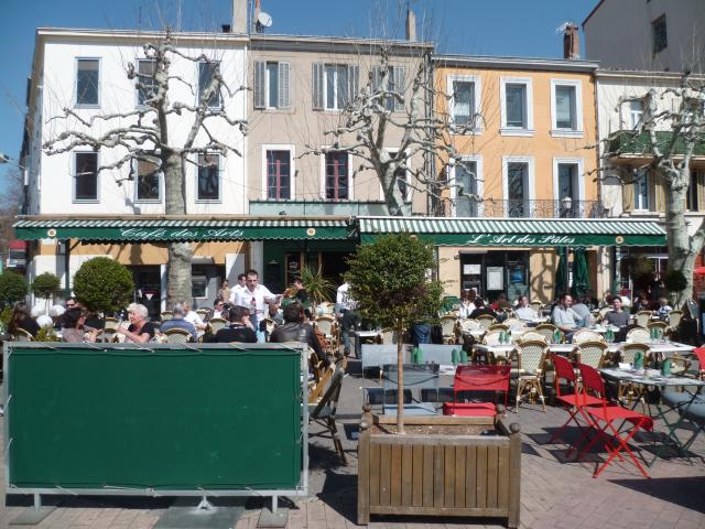 Café des Arts -restaurant terrasse - OTI_Aubagne