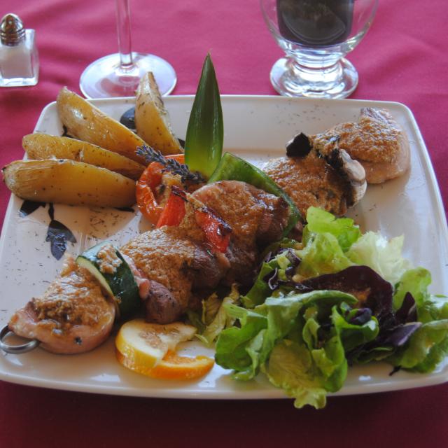 Restaurant Aubagne plat OTI_Aubagne