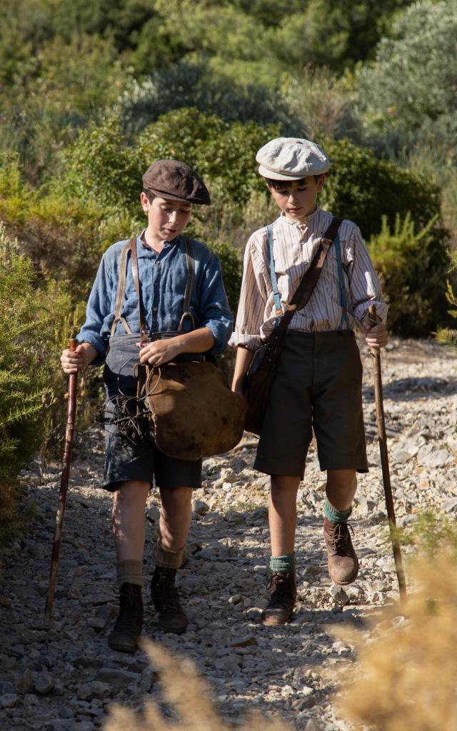 Lili et Marcel dans les collines - Le Temps des Secrets