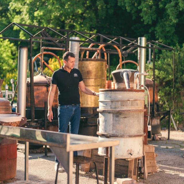 Guillaume Ferroni, alambic de la maison Ferroni